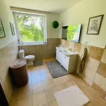 Apartmán Dolpo 55 - Pouze Pro Dospělé Benesov (Central Bohemian)